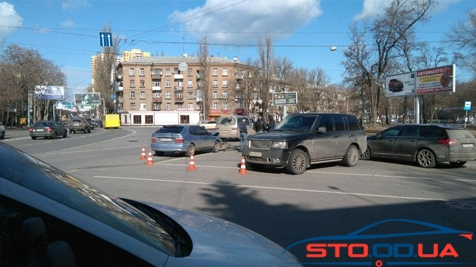 ДТП на площади Среднефонтанской